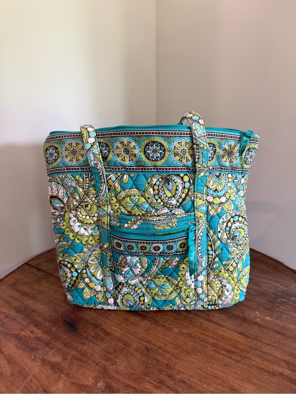 Vera Bradley Turquoise Peacock pattern purse